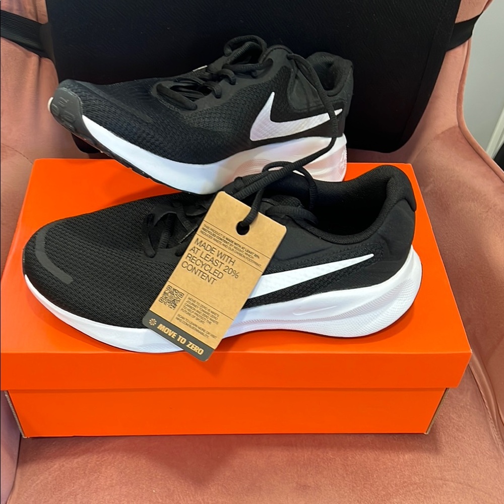 Nike Black and White Sneakers